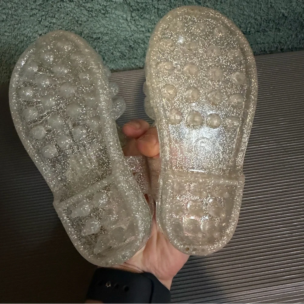 The Children’s Place Toddler Girls Glitter Jelly Sandals